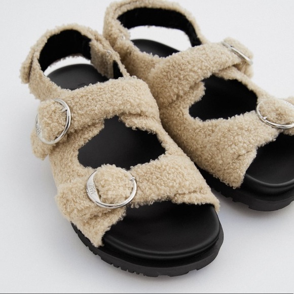 ZARA fuzzy sherpa fur buckle sandal - Picture 3 of 3